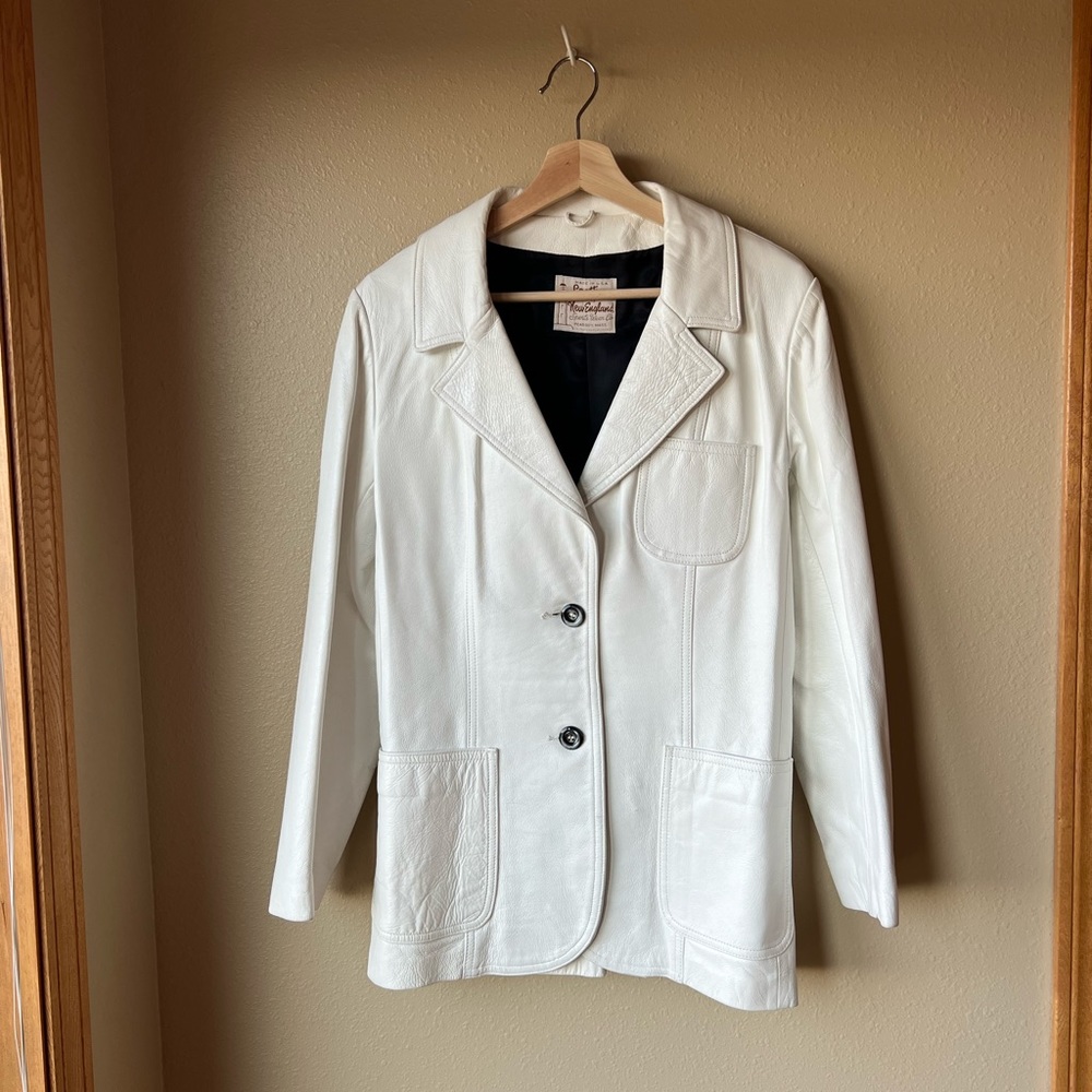 Vintage Leathers by New England White Blazer Women’s Size 12